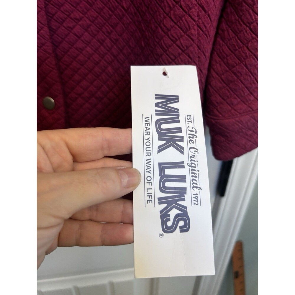 Muk Luks Womens 1X Burgundy Quilted Snap Front Shacket Jacket NWT Plus Size Cozy - Picture 3 of 16